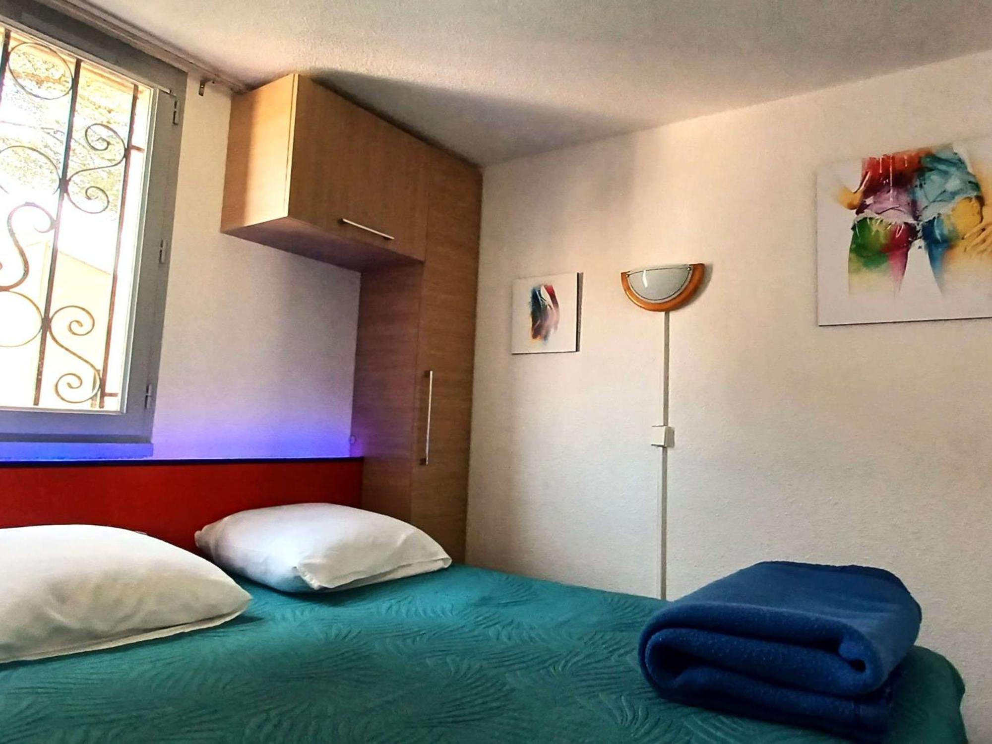 Appartement T2 Climatise Avec Mezzanine, Piscine Et Parking, Proche Plage - Agde - Fr-1-607-119 Exteriör bild