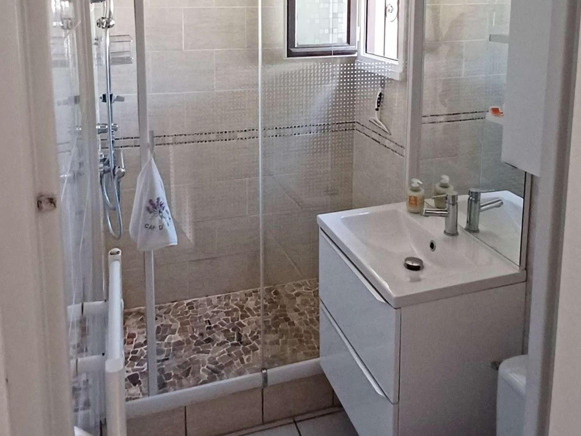 Appartement T2 Climatise Avec Mezzanine, Piscine Et Parking, Proche Plage - Agde - Fr-1-607-119 Exteriör bild